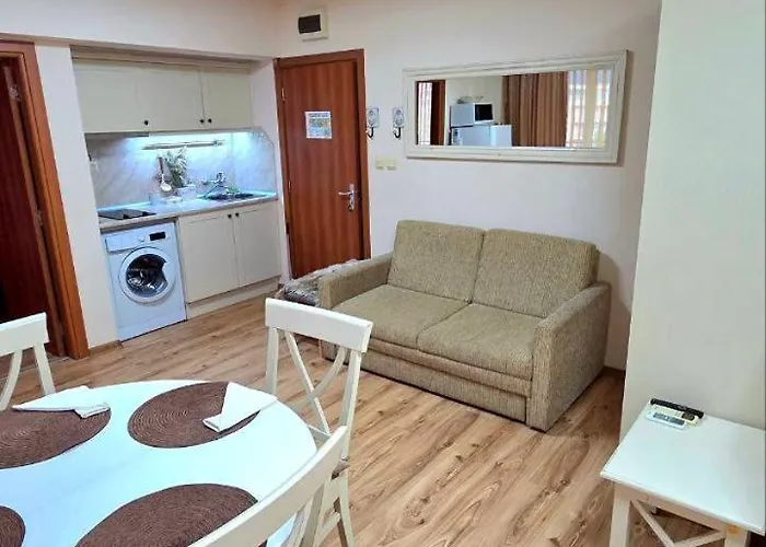 Dekart Σάνι Μπιτς