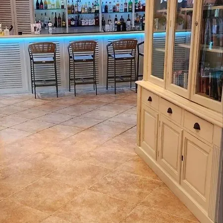 Appartement Dekart *