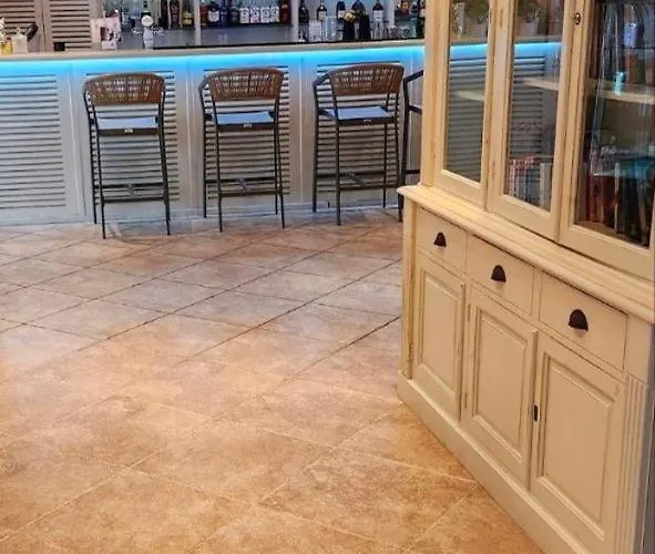 Апартамент Dekart *